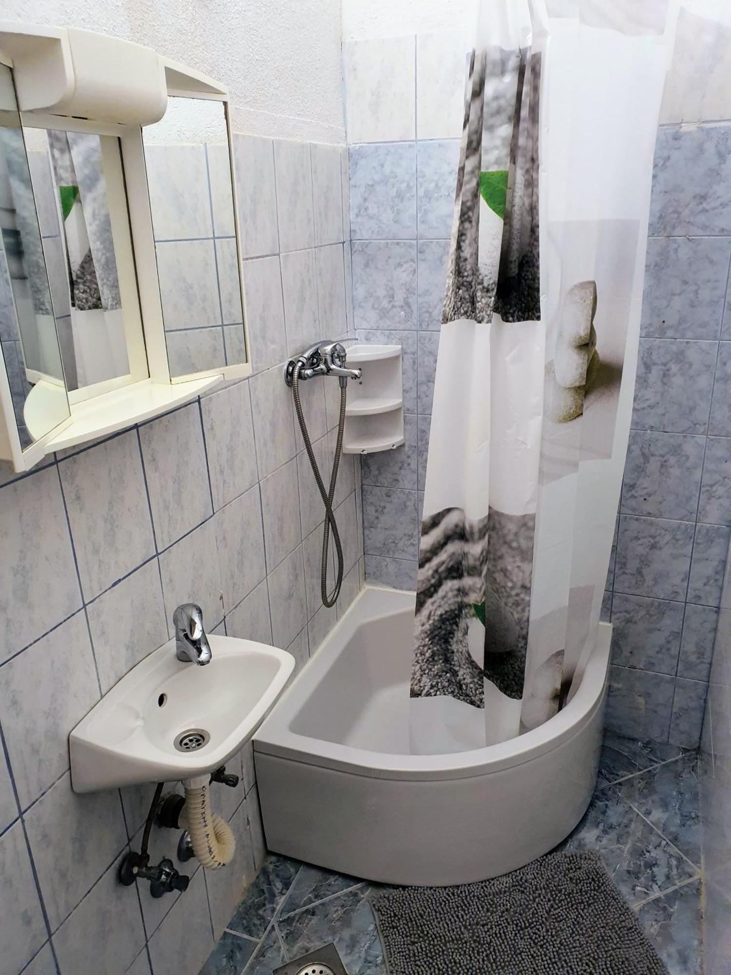 Apartment - Buffet 2b Sveti Juraj