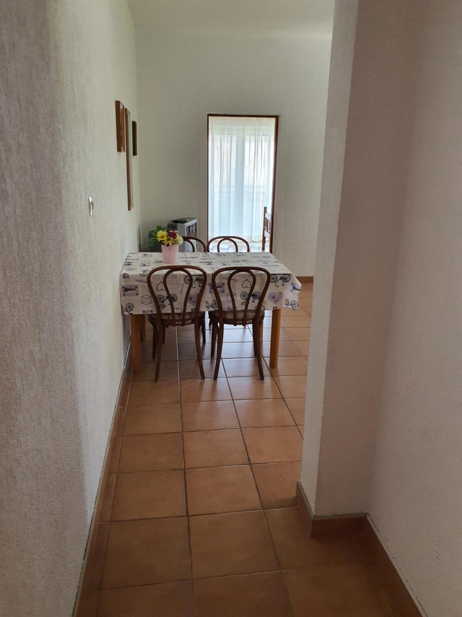 Apartma - Buffet 2b