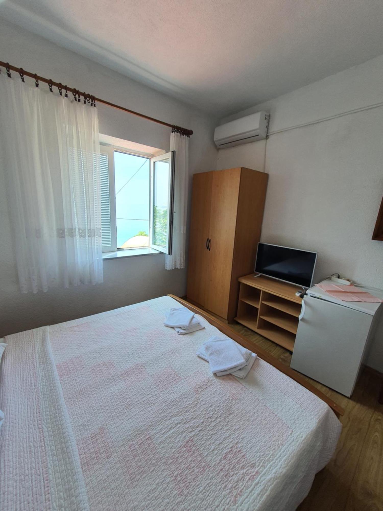Apartment - Buffet 2b *