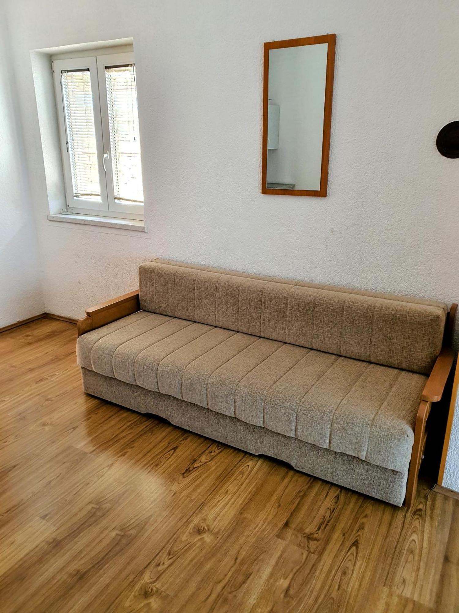 Apartment Buffet 2b Sveti Juraj