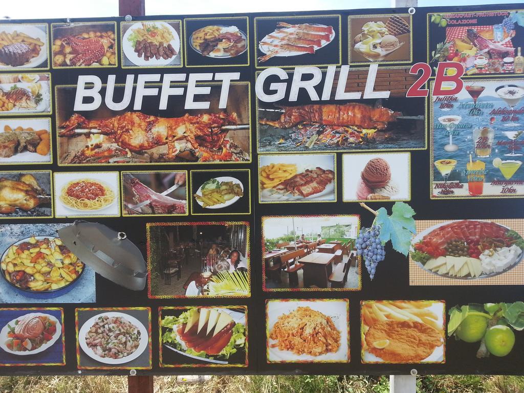 Apartment Buffet 2b